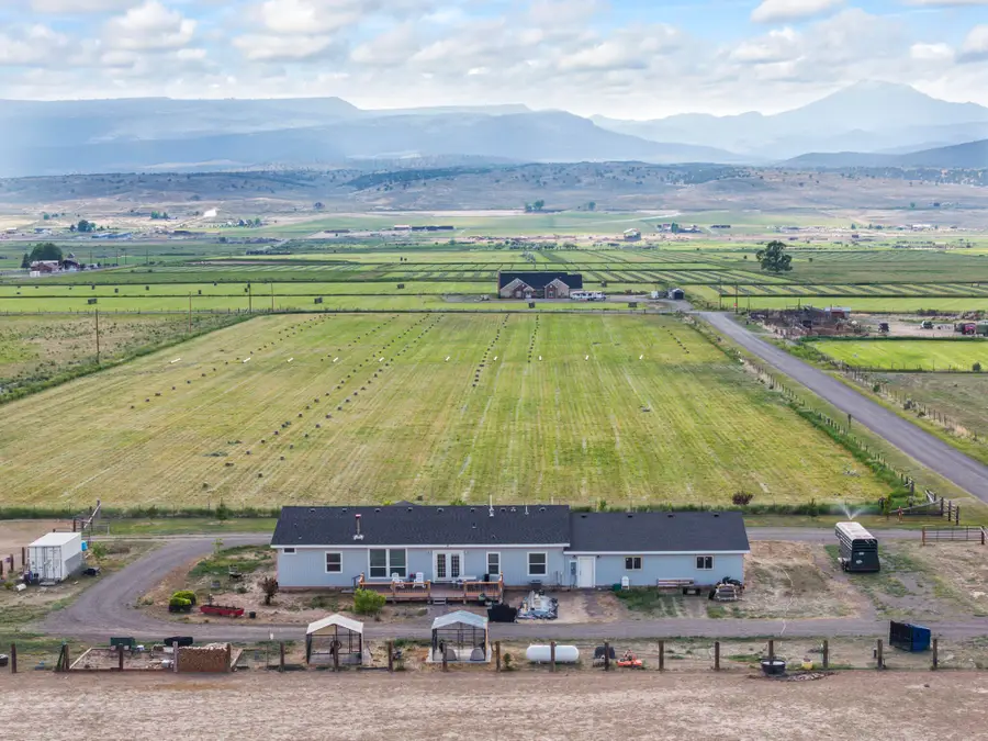 1036 E Airport Rd, Panguitch, UT 84759 - #3