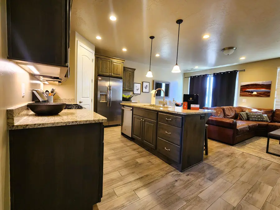 4967 N Escapes Dr, Saint George, UT 84770 - #2