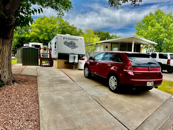 1150 W Red Hills, Washington, UT 84780