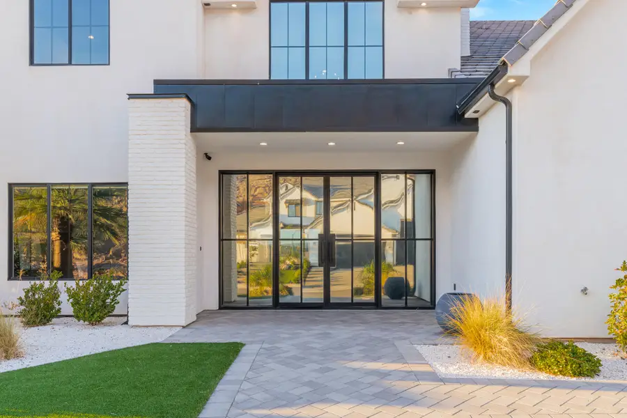 2773 E Cliff Shadow Dr, Saint George, UT 84790 - #3