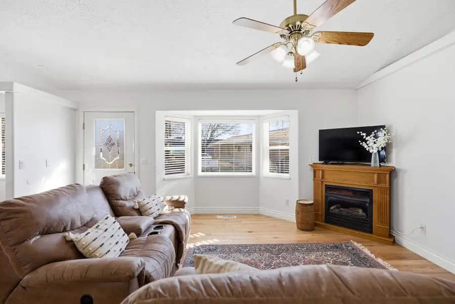 180 N 1100 #157, Washington, UT 84780 - #2