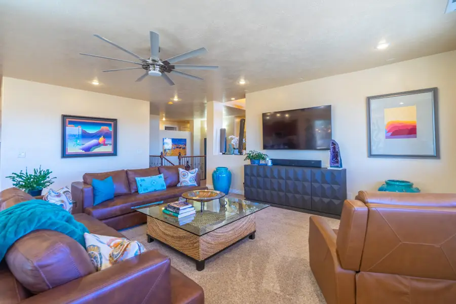 86 S Acantilado Dr, Saint George, UT 84790 - #3