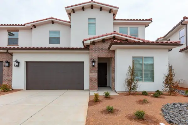 3780 W Arcadia Dr #29, Santa Clara, UT 84765