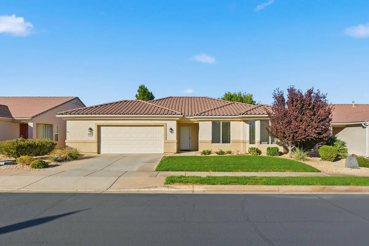 4504 S Big River Dr, Saint George, UT 84790 - #1