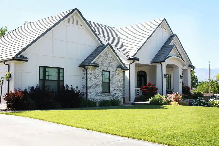 684 S 990 W, Hurricane, UT 84737 - #2