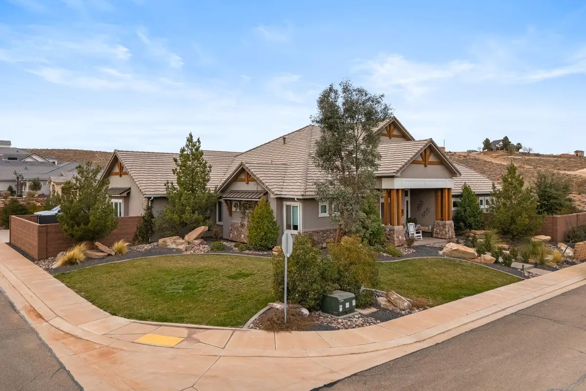 4774 S Midnight Dr, Washington, UT 84780 - #1