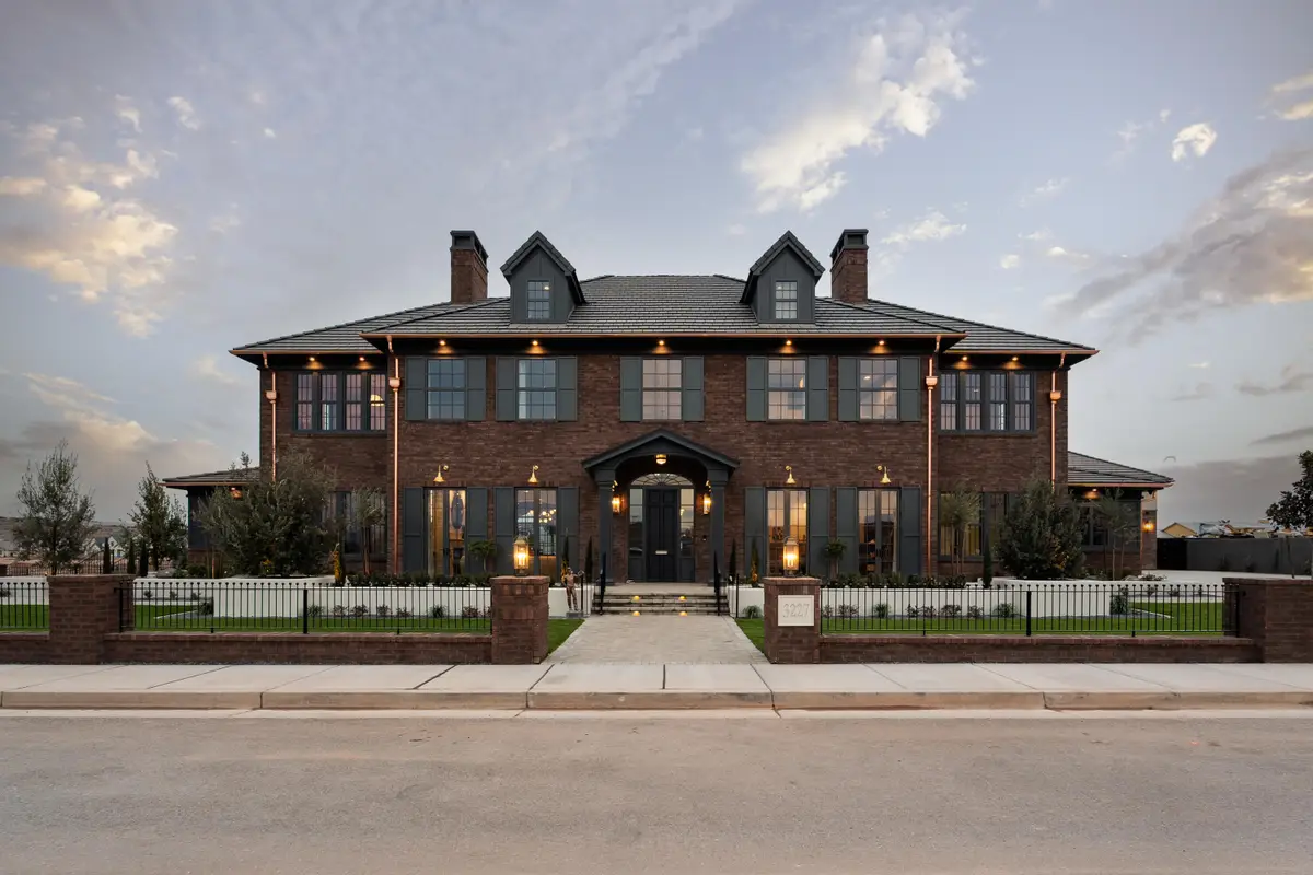 3227 E Ashbury Dr, Saint George, UT 84790 - #1