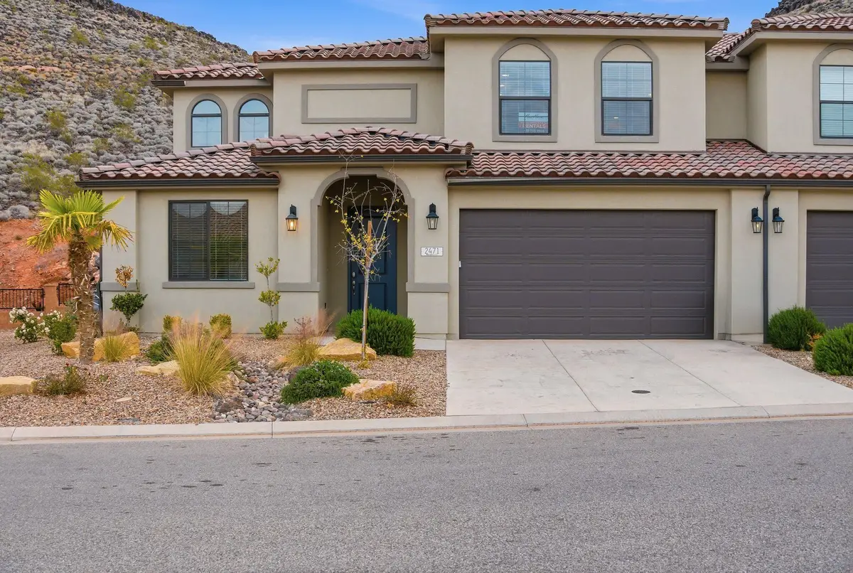 2471 E Escondido Dr, Washington, UT 84780 - #1