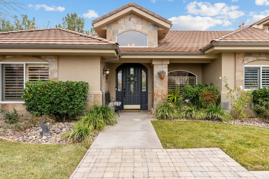 1606 S Flatrock Rd, Saint George, UT 84790 - #2