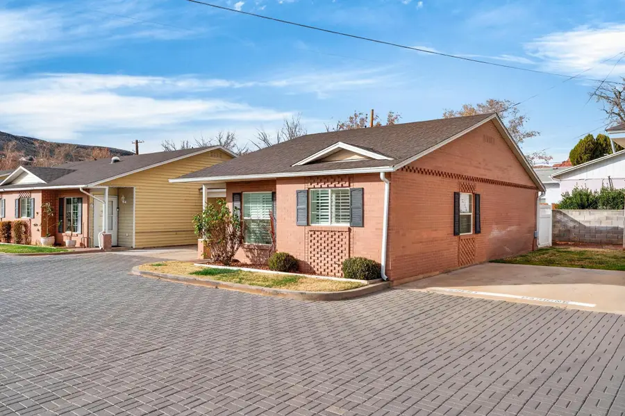 134 S 100 W #6, Saint George, UT 84770 - #2