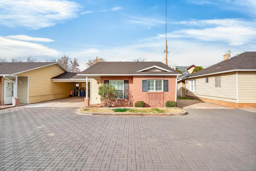 134 S 100 W #6, Saint George, UT 84770 - #3