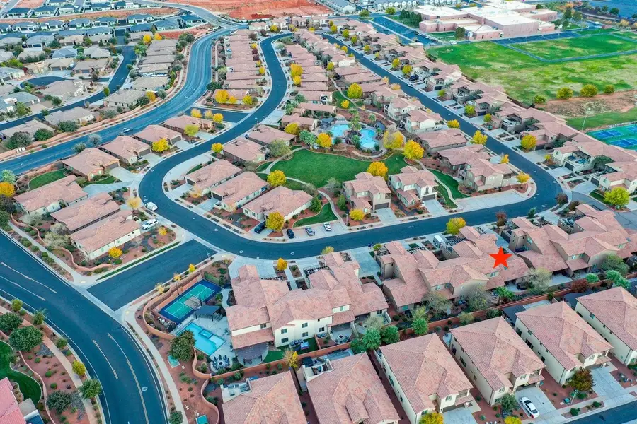 3800 Paradise Village Dr #58, Santa Clara, UT 84765 - #3