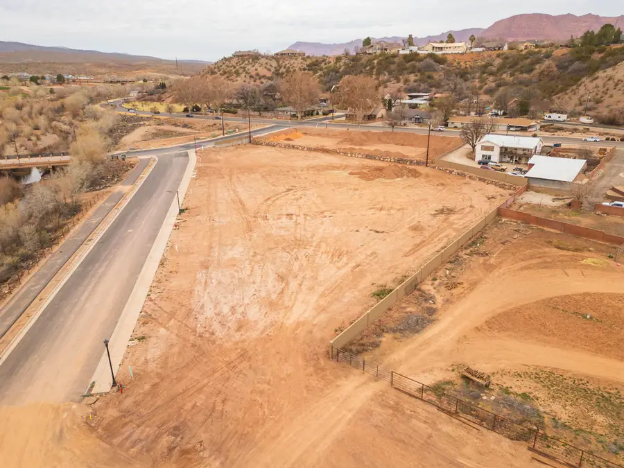 1380 Clara Crossing, Santa Clara, UT 84765 - #2