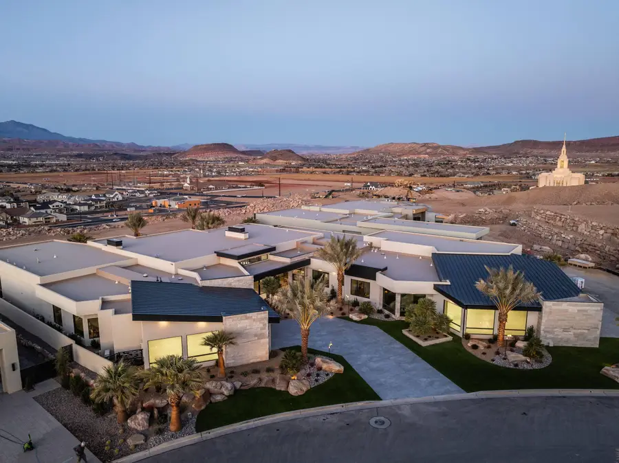 2789 E Siltstone Dr, Saint George, UT 84790 - #2