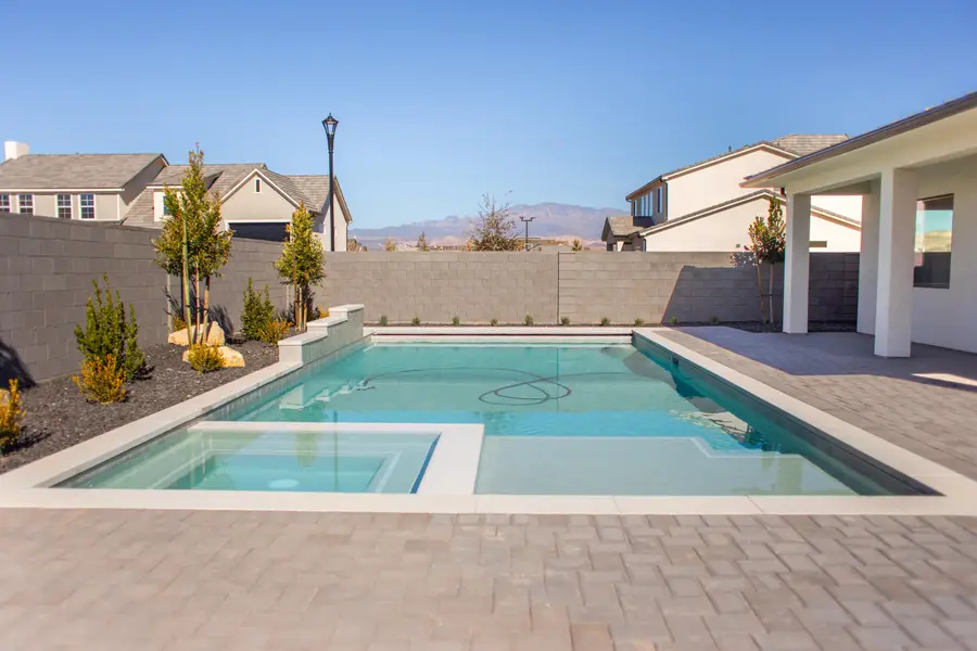 4658 S 380 E, Washington, UT 84780 - #2