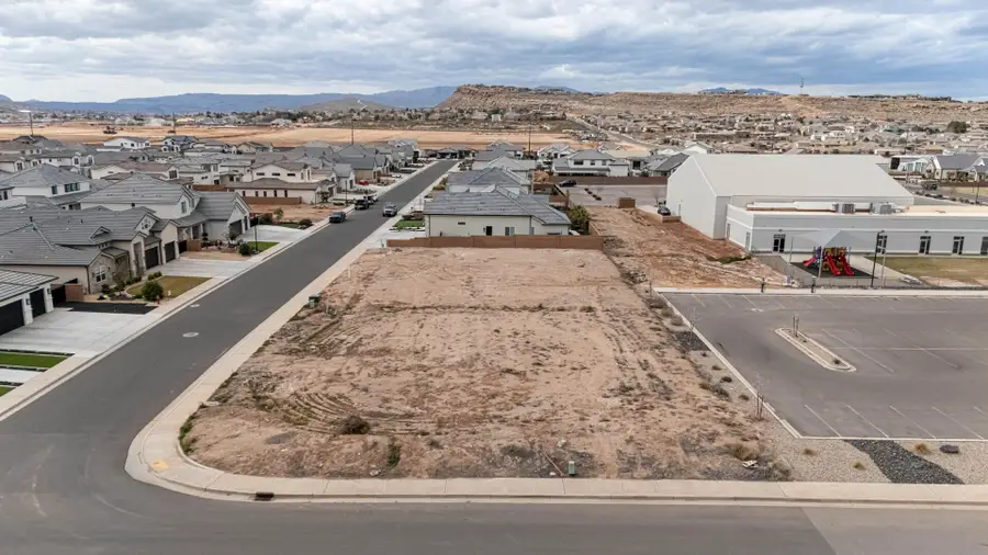 2080 S 3210 St E, Saint George, UT 84790 - #3