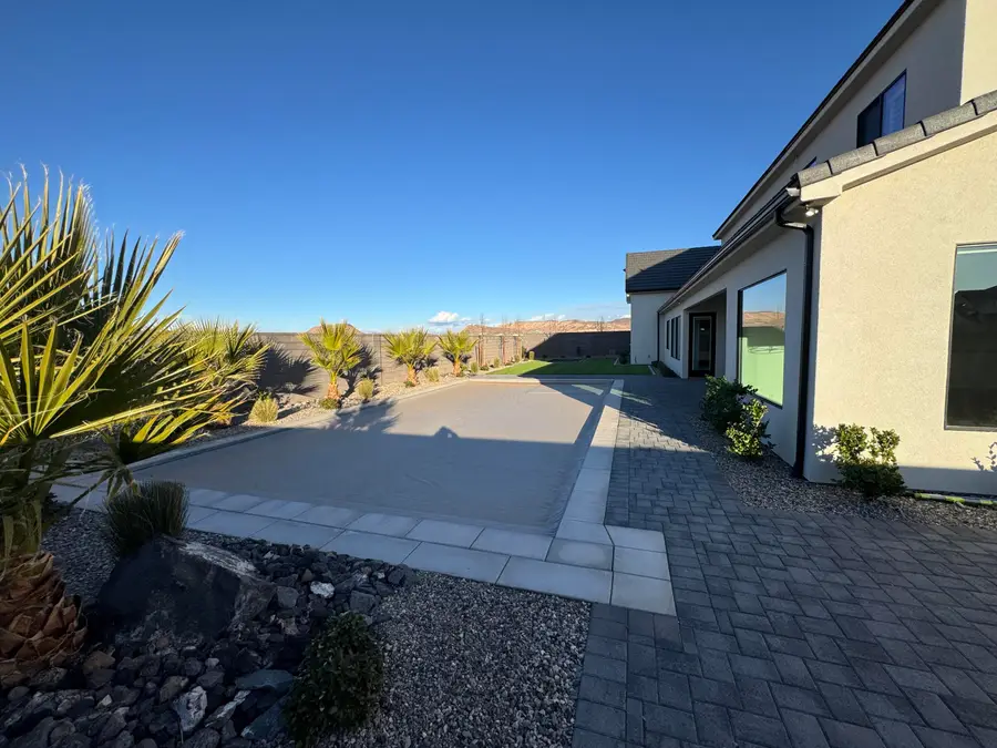 2795 E Moorland Dr, Saint George, UT 84790 - #3