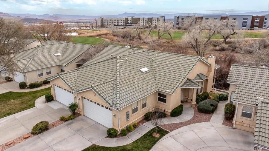 245 N Turnbury Ln, Washington, UT 84780 - #2