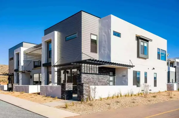 658 W Beach Front Place, St George, UT 84790