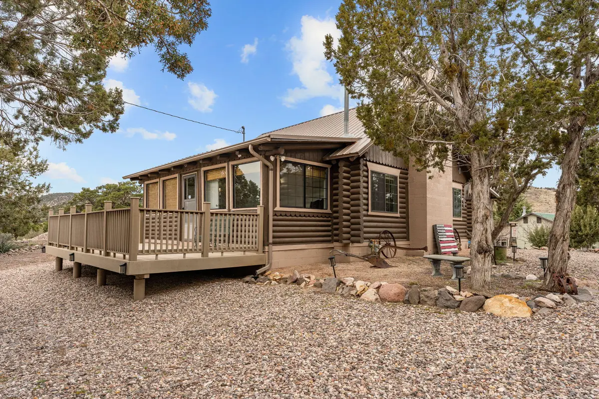 115 E Hunter Ln, Central, UT 84722 - #1