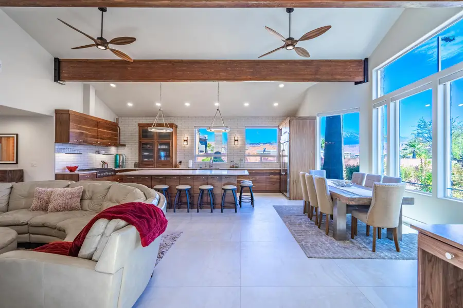 1297 W Lions Head Dr, Washington, UT 84780 - #2