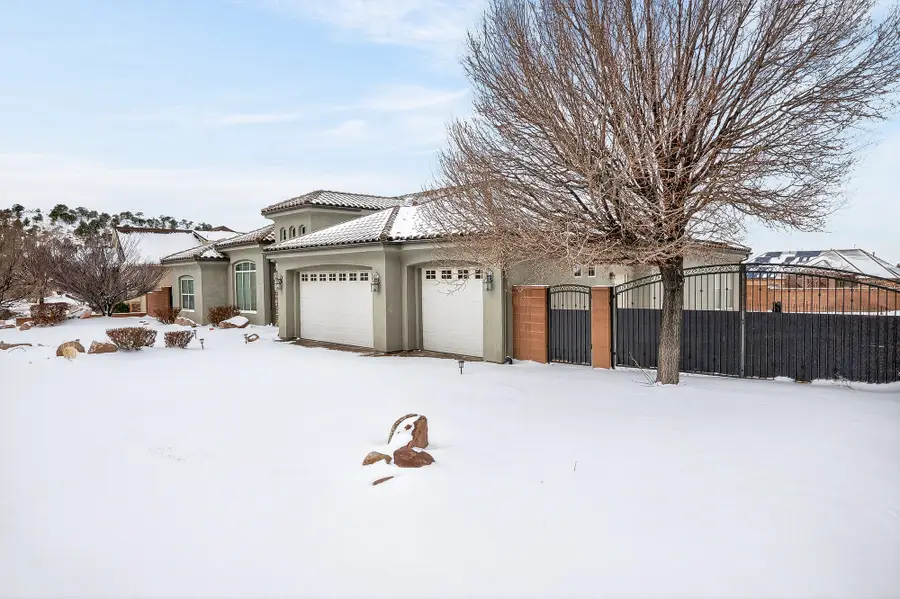 1055 E Mill Hollow Way, Cedar City, UT 84721 - #3