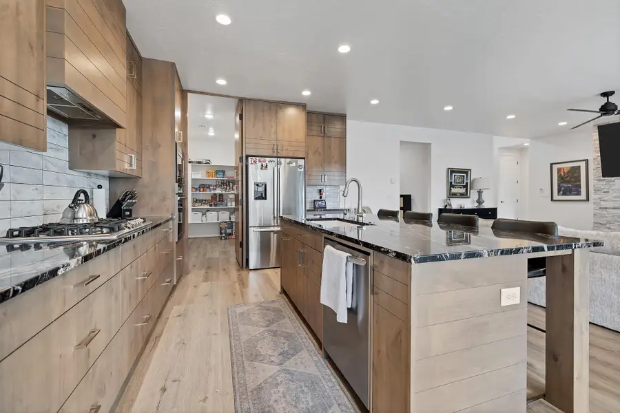 1728 E Ridgeline Cir, Saint George, UT 84790 - #2