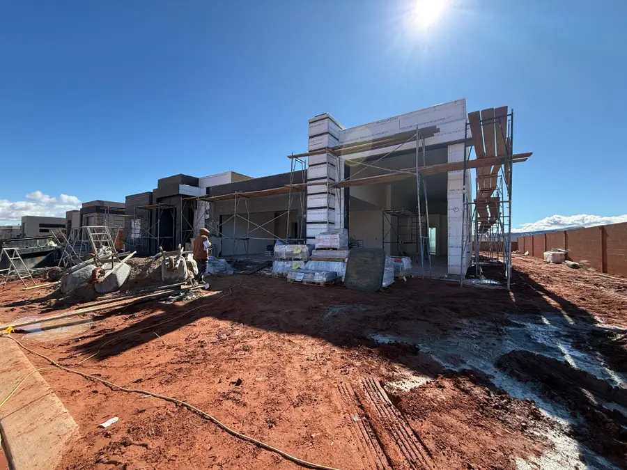 561 W 80 S, Ivins, UT 84738 - #2