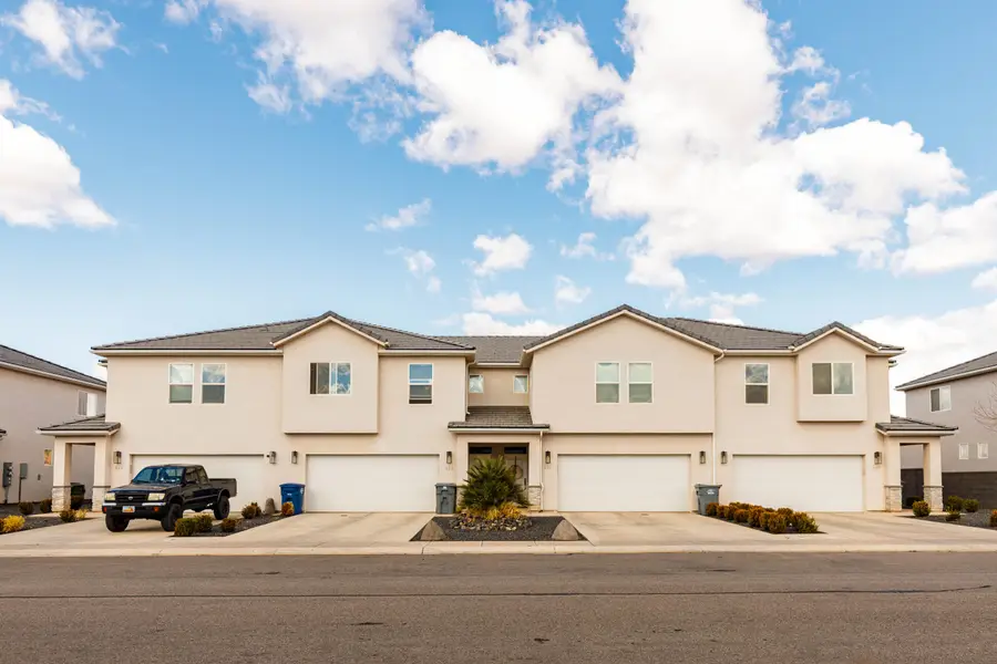 519 E Steeplechase Rd, Washington, UT 84780 - #2