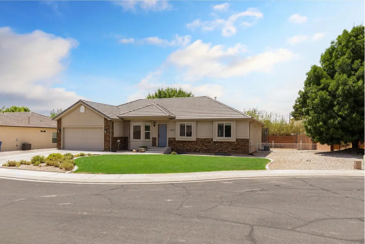 267 N 250 W, La Verkin, UT 84745 - #1