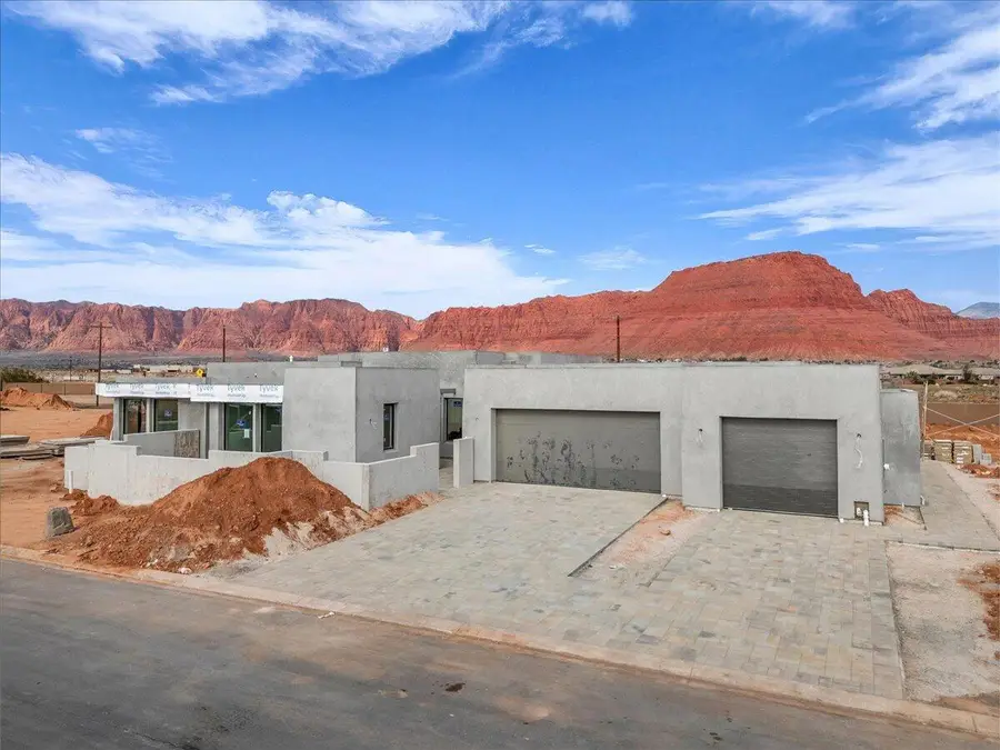 556 W Wild Indigo Way, Ivins, UT 84738 - #2