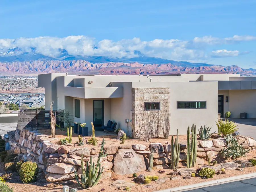 2523 E Marble Dr, Saint George, UT 84790 - #2