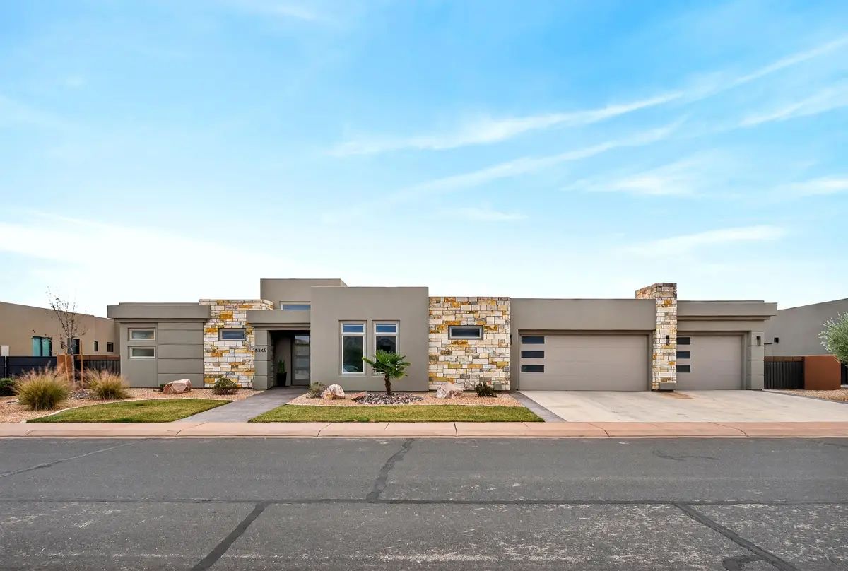 5249 W 3160 S, Hurricane, UT 84737 - #1