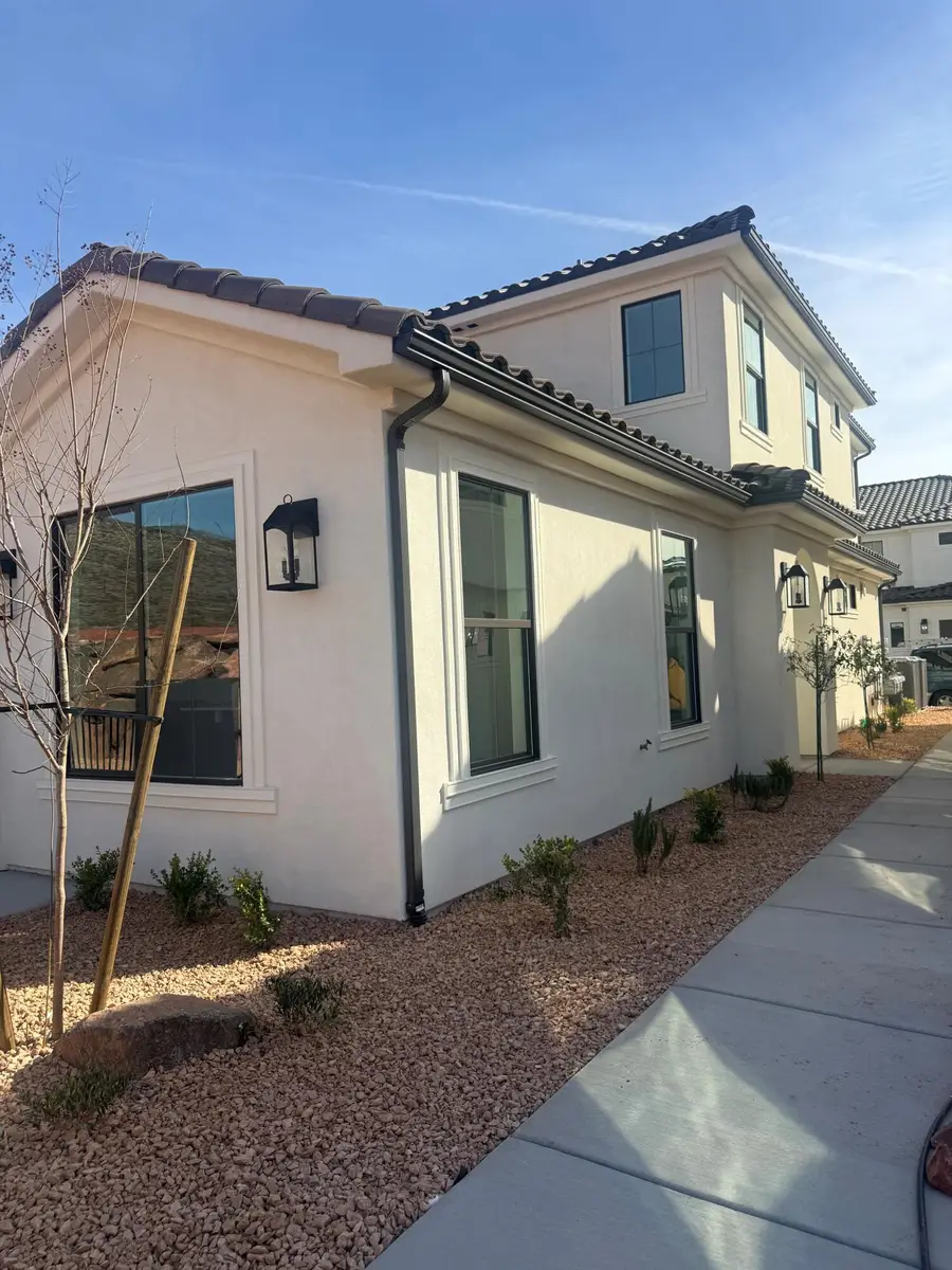 2275 E Crestas Alley, Washington, UT 84780 - #2