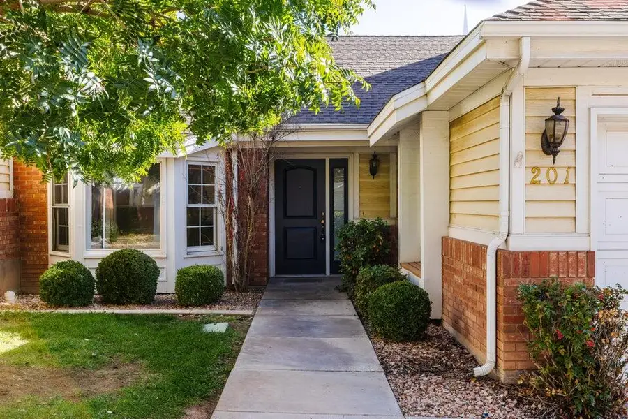 845 N Valley View Dr #201, Saint George, UT 84770 - #2