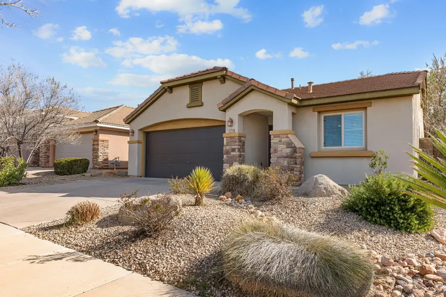 1176 N Crown King Ave, Washington, UT 84780 - #3