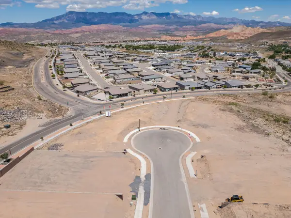 570 S 1800 W, Hurricane, UT 84737