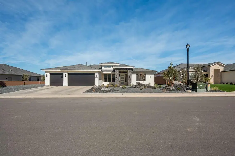 3557 E 2890 S, Saint George, UT 84790 - #2