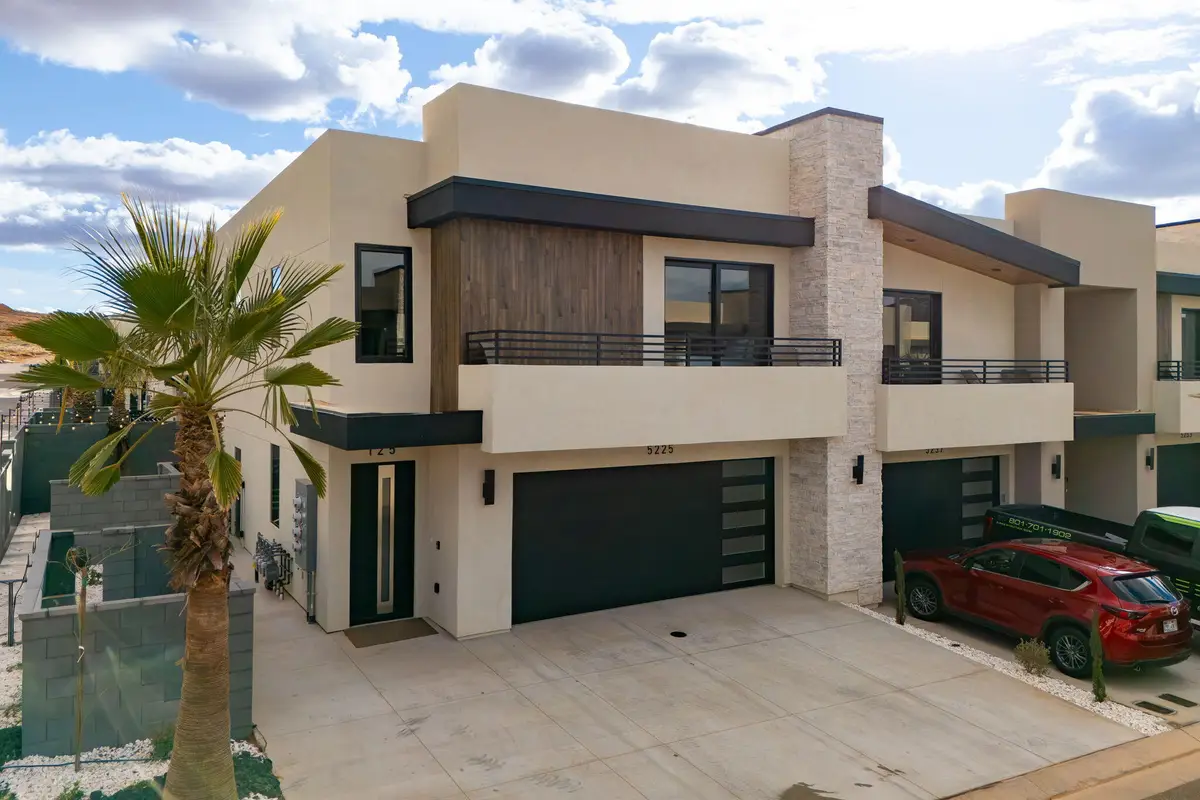 5252 W 2440, Hurricane, UT 84737 - #1