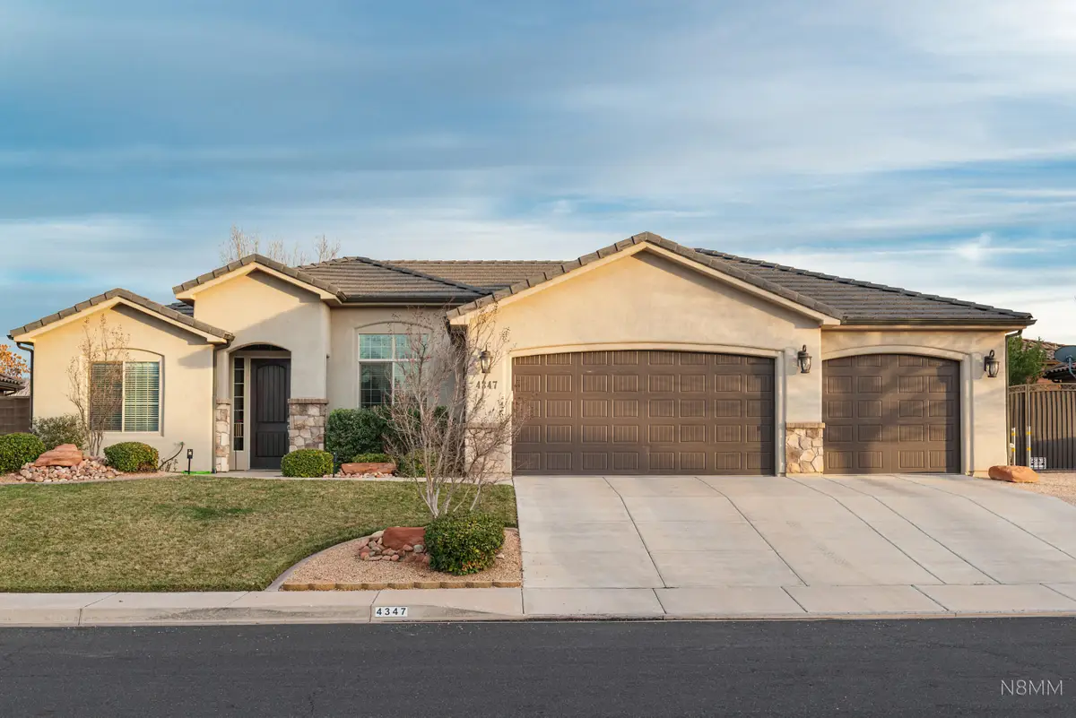 4347 W Bowler St, Hurricane, UT 84737 - #1