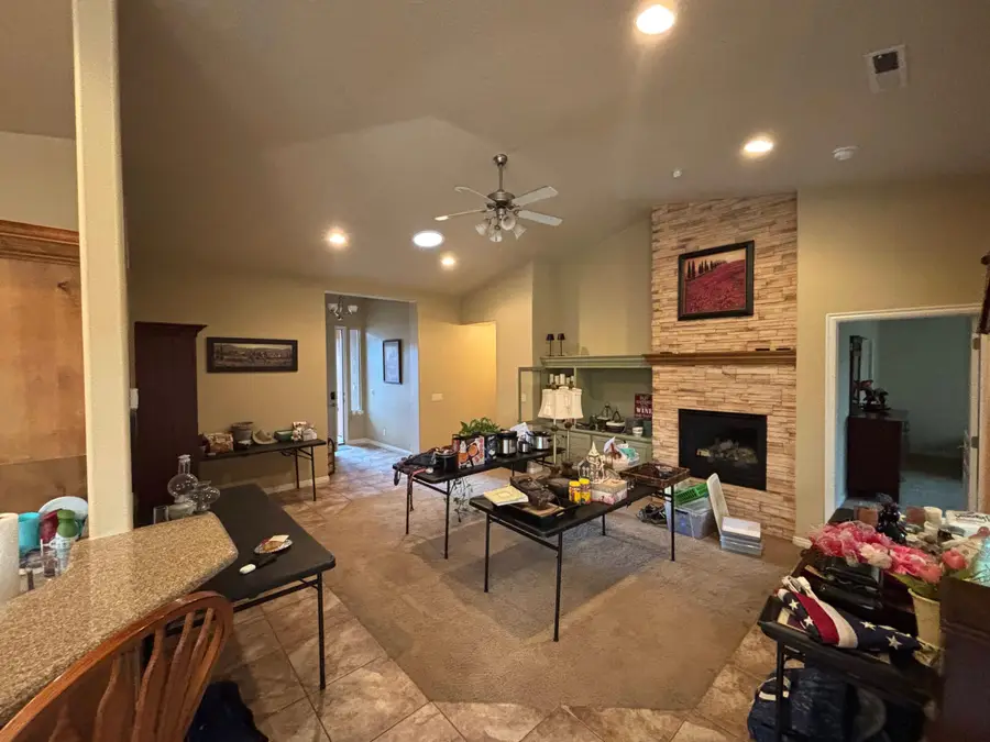 345 W 350 S, Ivins, UT 84738 - #2