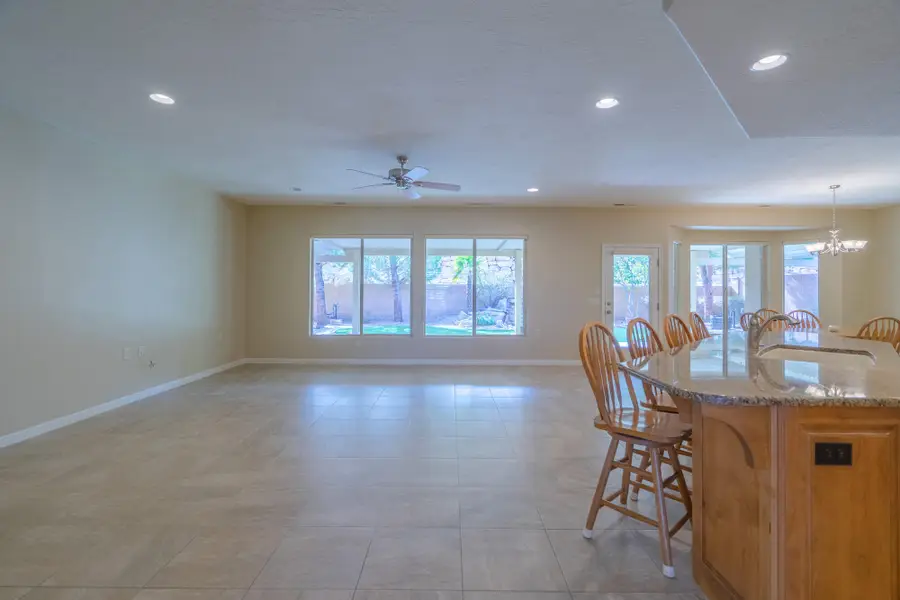 1545 W Bonita Bay Cir, Saint George, UT 84790 - #3