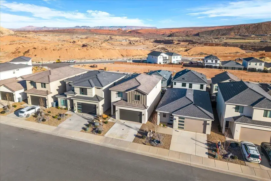 359 Deep Creek Dr, Washington, UT 84780 - #3