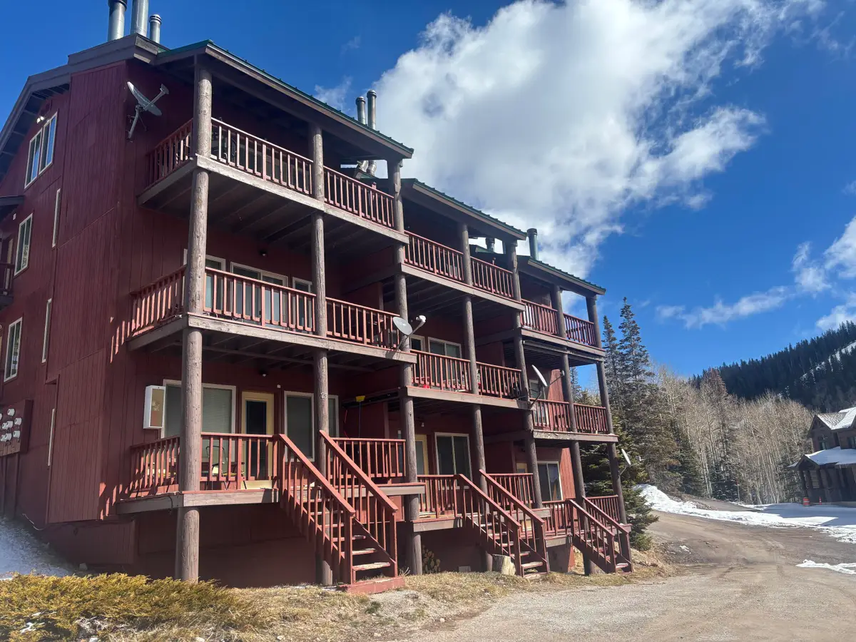 150 S West Village Cir #30-E, Beaver, UT 84713 - #1