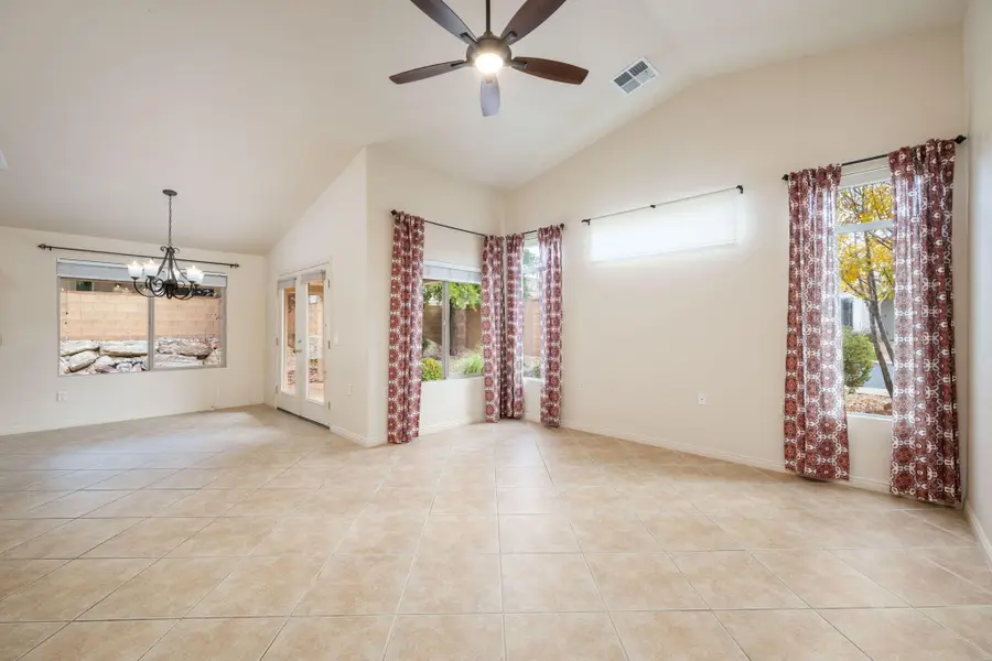 4399 S Aspen Glow Dr W, Saint George, UT 84790 - #3