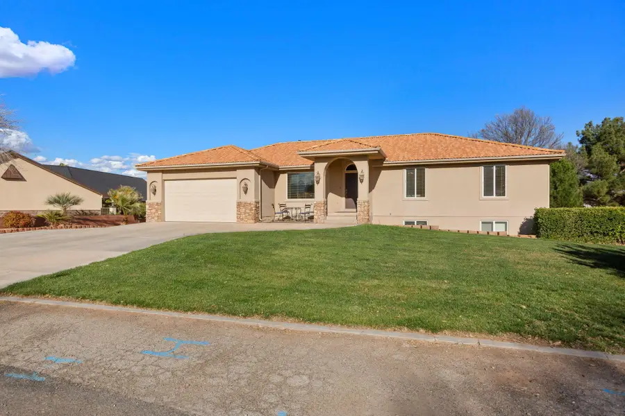 3403 S Mulberry Dr, Saint George, UT 84790 - #2