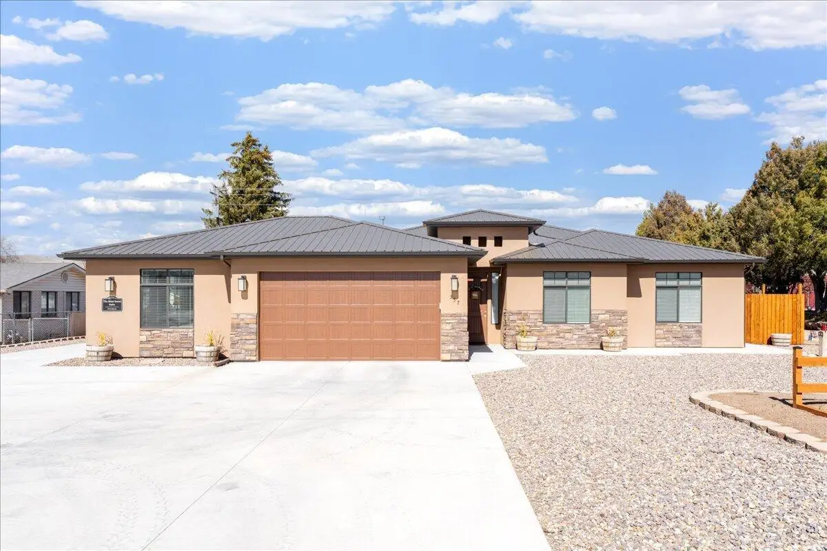357 E Main St, Enterprise, UT 84725 - #1