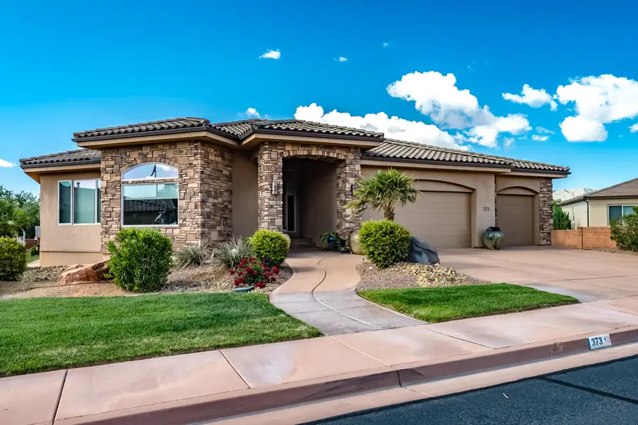 373 W Meridian Dr, Ivins, UT 84738 - #3