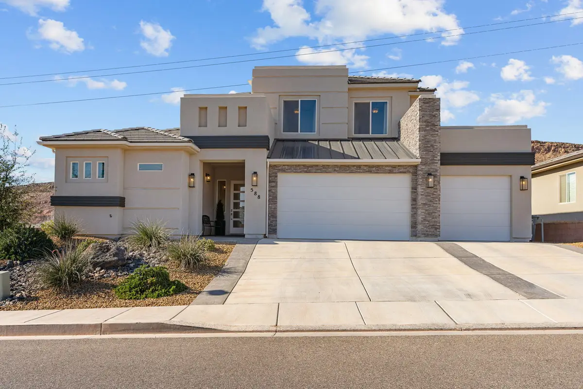 588 Deep Creek Dr, Washington, UT 84780 - #1