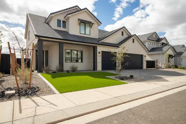 2824 E Freshet Dr, Washington, UT 84780